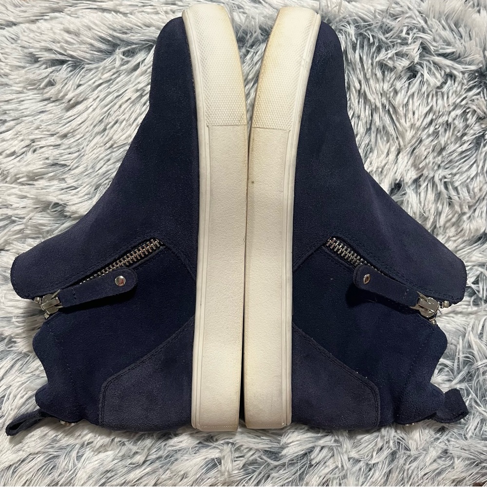 Steve Madden Silya Women's Size 7.5 Navy Comfort Bootie Sneaker